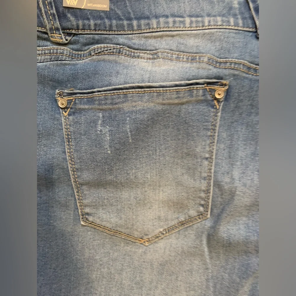 Wit & Wisdom Blue Jeans Shorts (NWT) - Picture 7 of 10